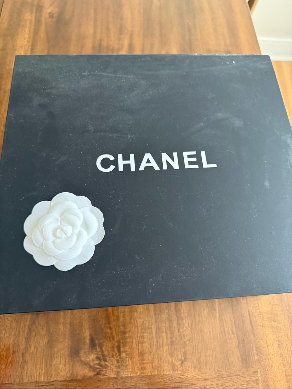 CHANEL Black and White Fur Logo Earmuffs - Picture 8 of 14